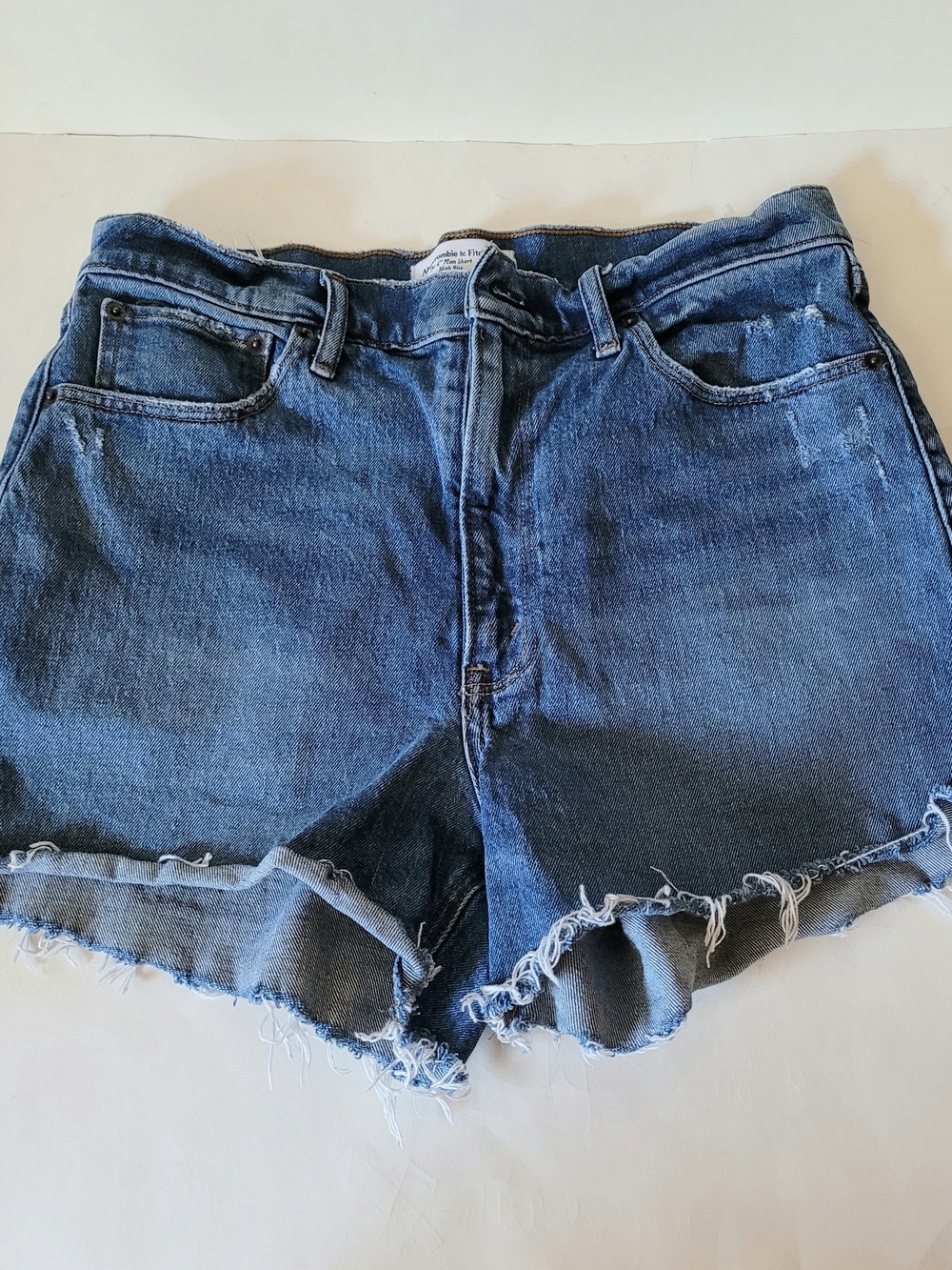 Abercrombie & Fitch 4" Mom Short High Waisted, Size 30 /10